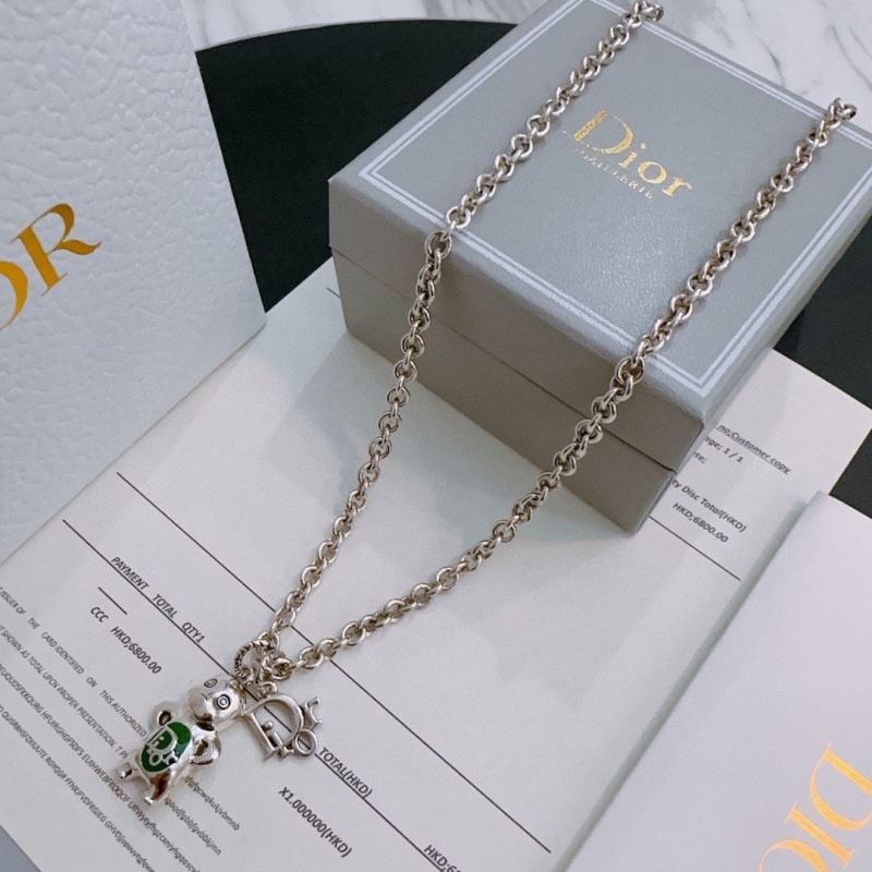 chr1st1an D10r necklaces
